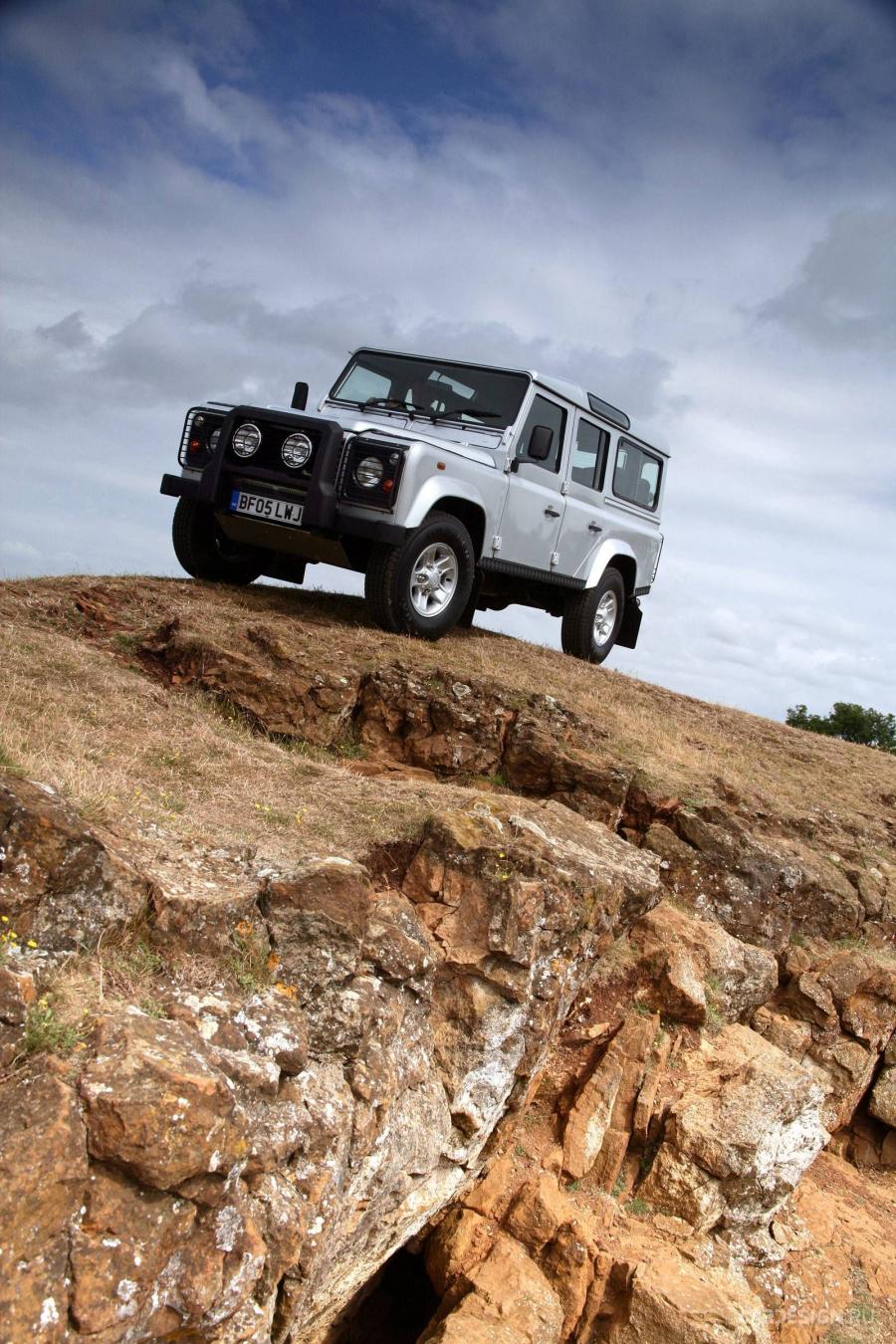  Land Rover Defender 2006 года  (фото 175 из 227)